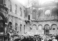 Le distruzione del bombardamento del novembre 1942.